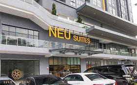 Neu Suites Residence Kuala Lumpur, Roam